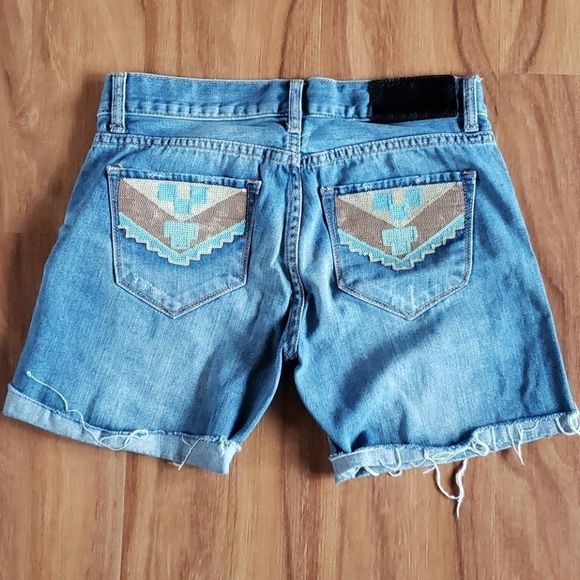 !it jeans Pants - !it jeans 90s Vintage Blue Denim Jean Shorts with Embroidered Pocket Accents